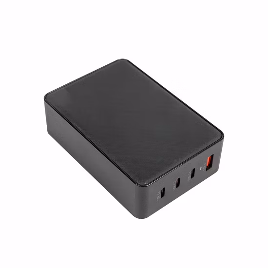 4 ポート (3C ポート 1A ポート) 130W デスクトップ GaN 充電器